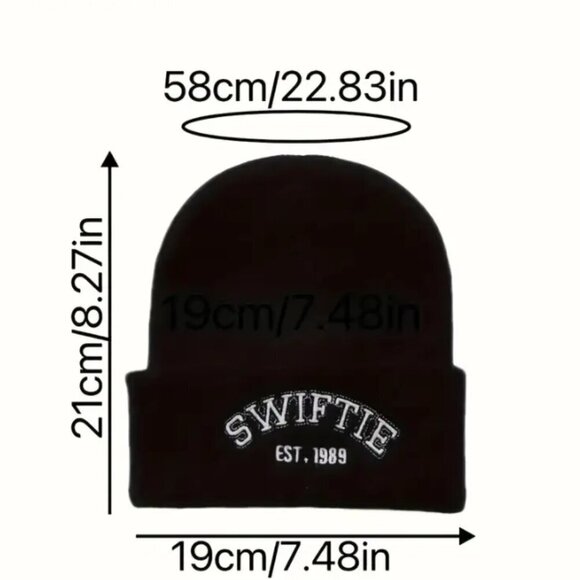 Swiftie Beanie Winter Hats 1 Black 1 White NWT 2 Pack - Picture 4 of 6